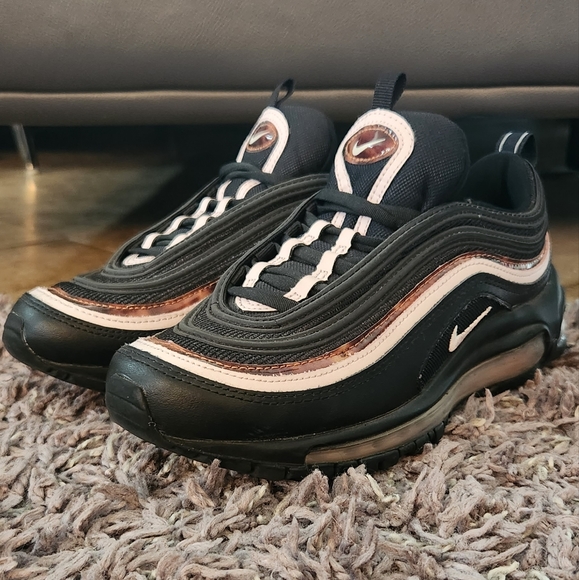 Nike Shoes - Nike Air Max 97 woodgrain